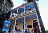 Southern brunch at Poogan's Porch in a Victorian house on Queen Street